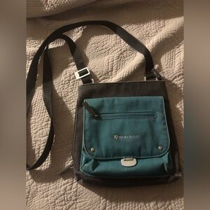 Sherpani Crossbody Bag
